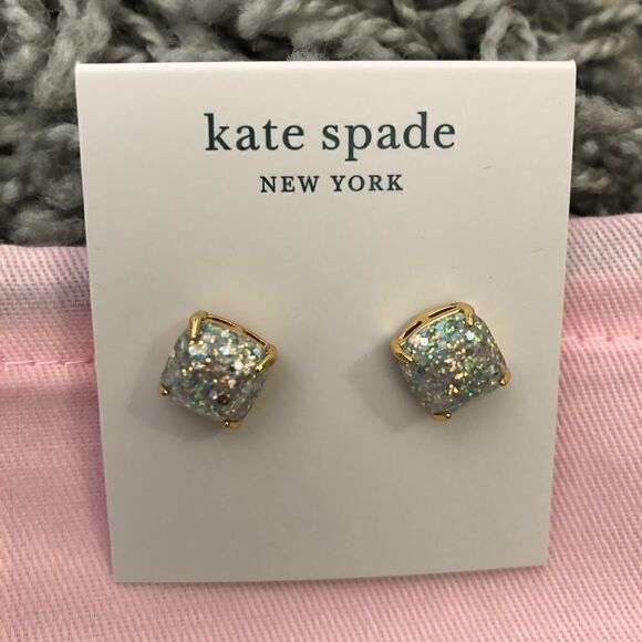 NWT kate spade new york
Mini Small Square Stud Earrings - Picture 3 of 6